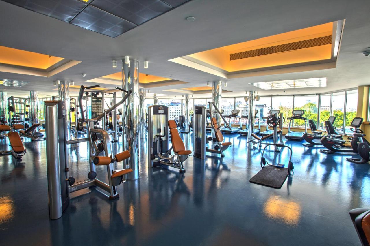 The Marmara Taksim Hotel Isztambul Kültér fotó The gym at the InterContinental